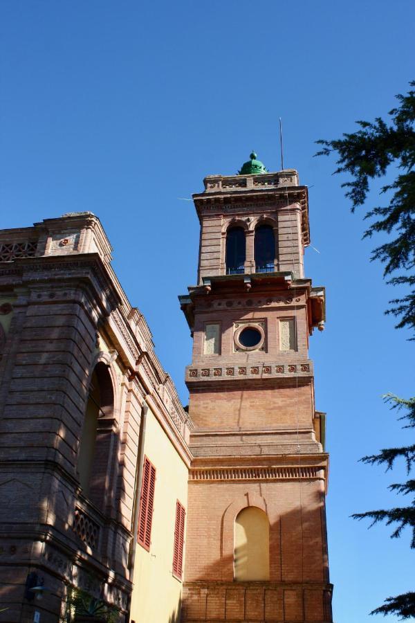 La Torre Di Caprera Daire Siena Dış mekan fotoğraf