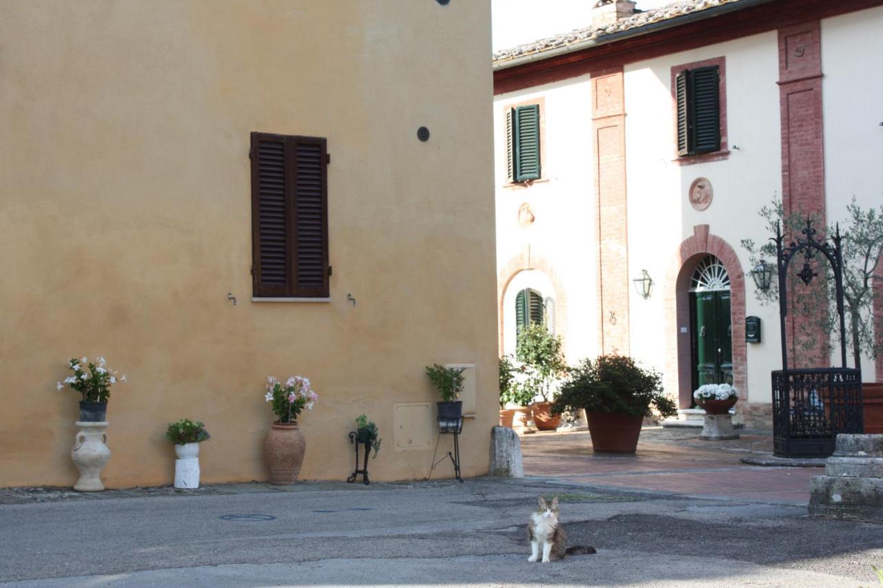 La Torre Di Caprera Daire Siena Dış mekan fotoğraf