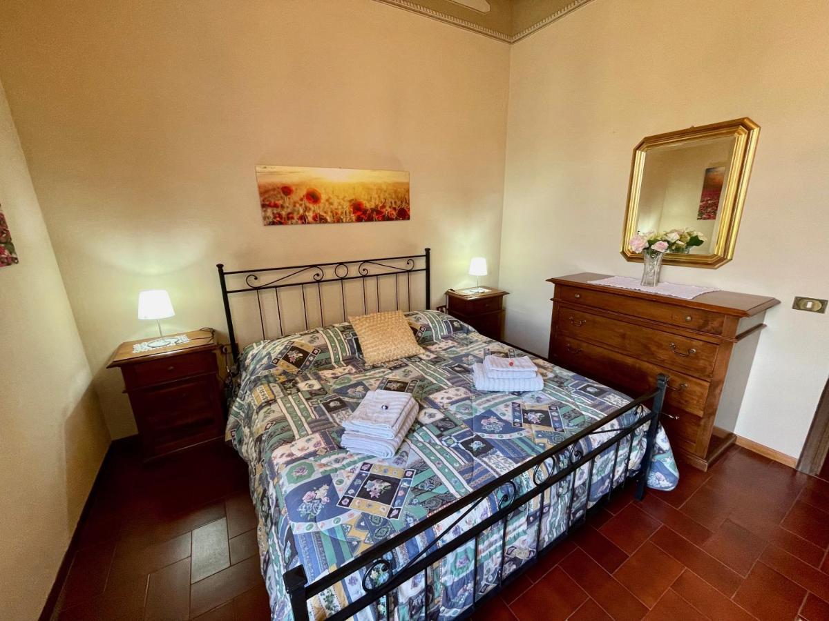 La Torre Di Caprera Daire Siena Dış mekan fotoğraf