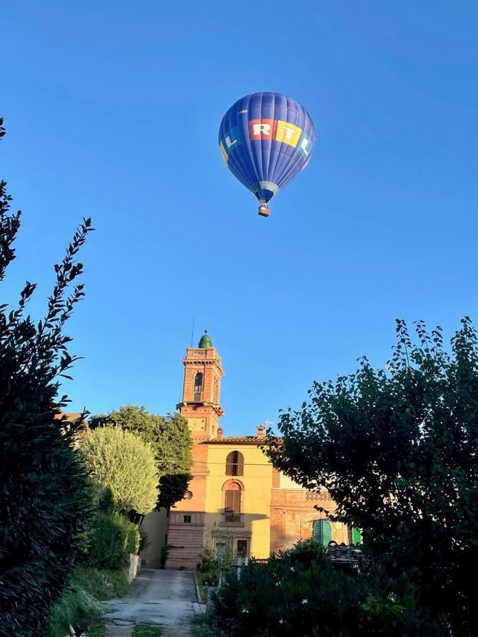 La Torre Di Caprera Daire Siena Dış mekan fotoğraf