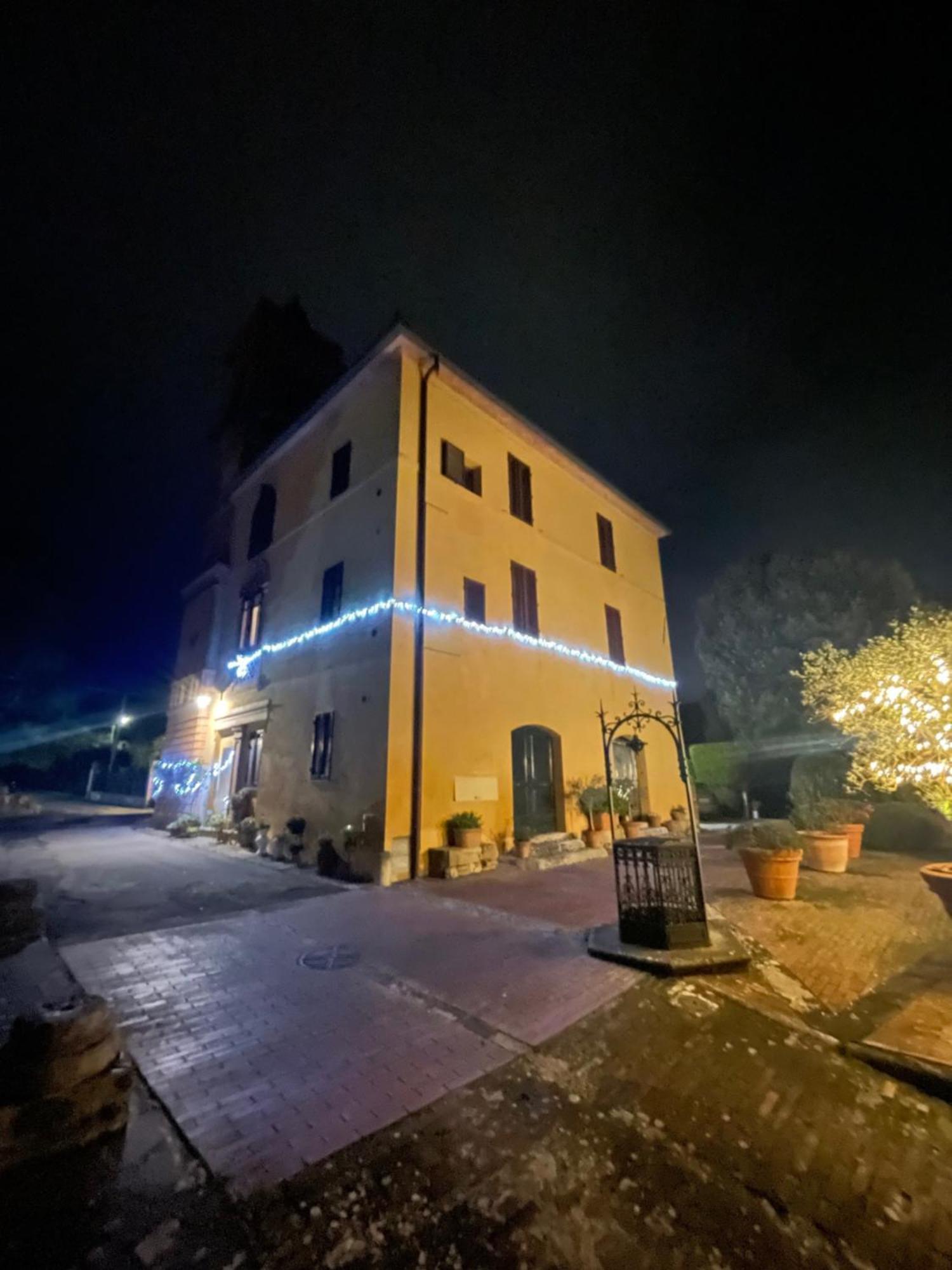 La Torre Di Caprera Daire Siena Dış mekan fotoğraf
